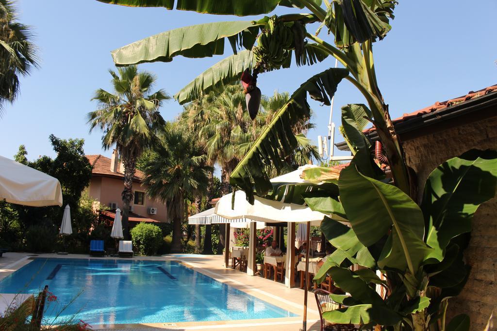 Nirvana Hotel เกอเจค ภายนอก รูปภาพ